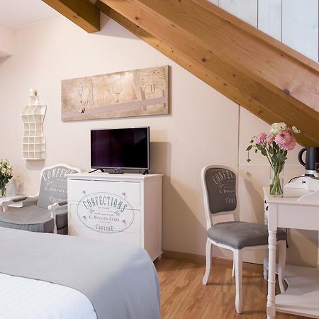 Auberge Communale De Carouge מראה חיצוני תמונה
