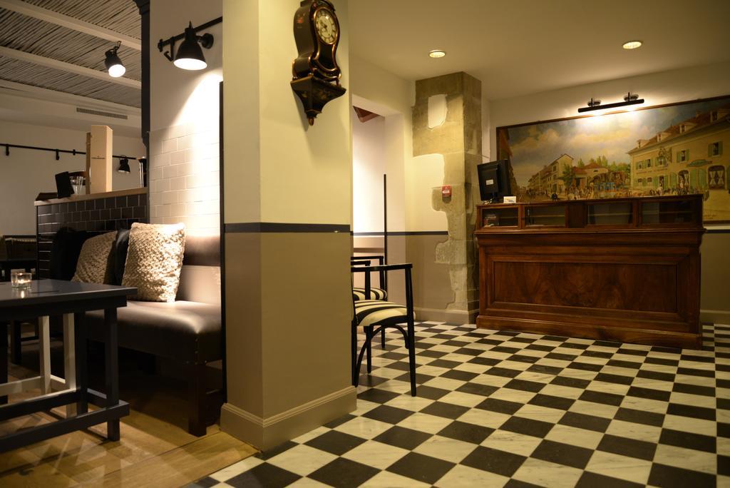 Auberge Communale De Carouge מראה חיצוני תמונה