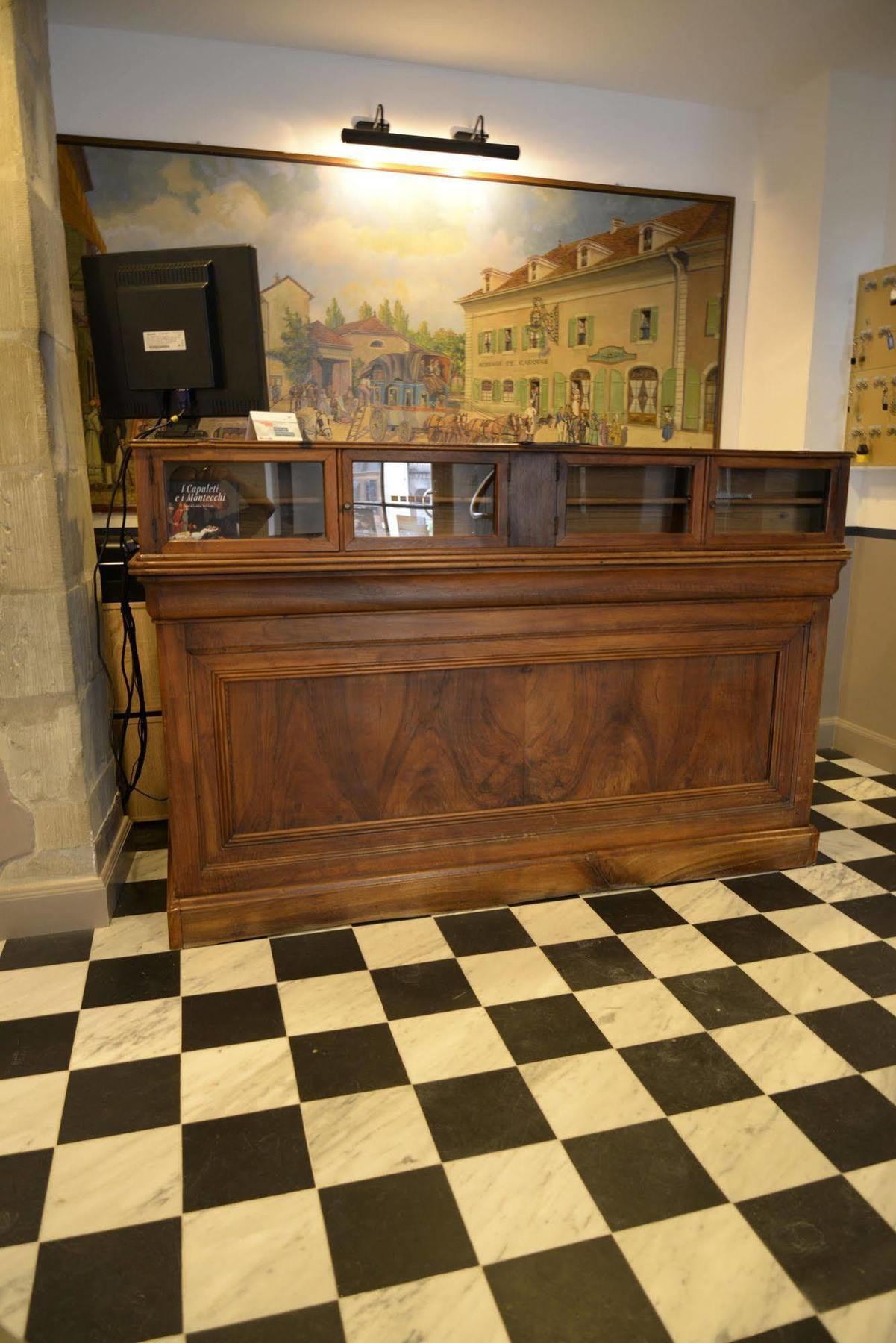 Auberge Communale De Carouge מראה חיצוני תמונה